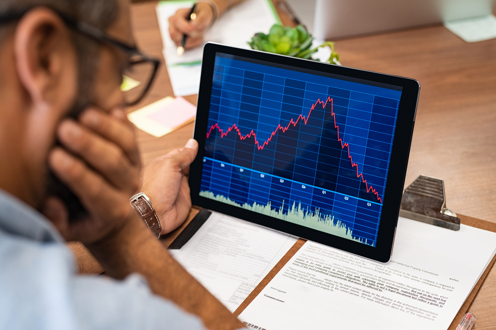 Media Hype Exposure: Limit During a Recessionary Period